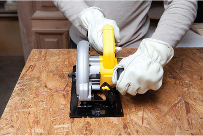 DeWalt DWE560-QS ręczna pilarka tarczowa 65 mm 1350 W, W, 230 V